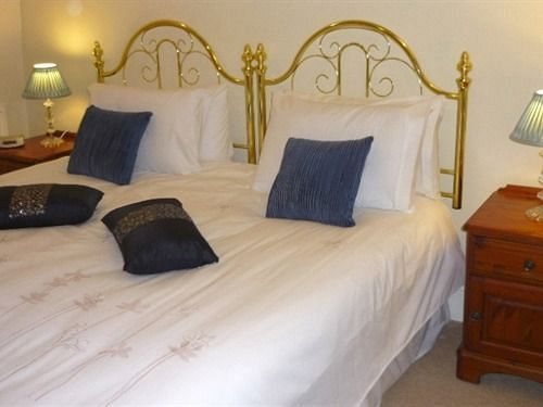 Alpine Lodge Guest House Buxton  Dış mekan fotoğraf