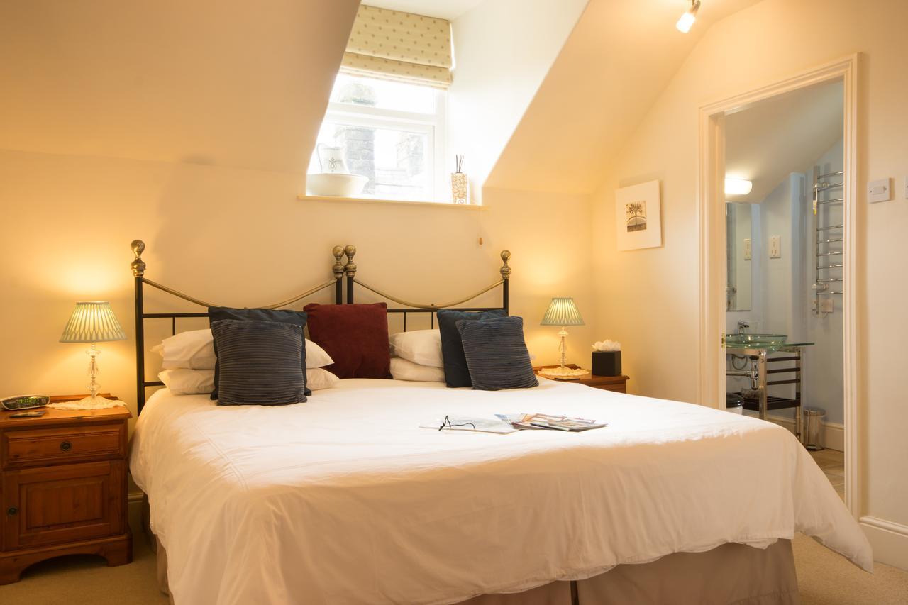 Alpine Lodge Guest House Buxton  Dış mekan fotoğraf