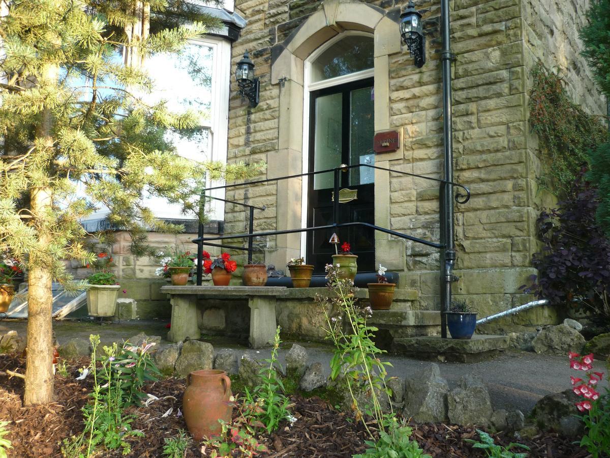 Alpine Lodge Guest House Buxton  Dış mekan fotoğraf